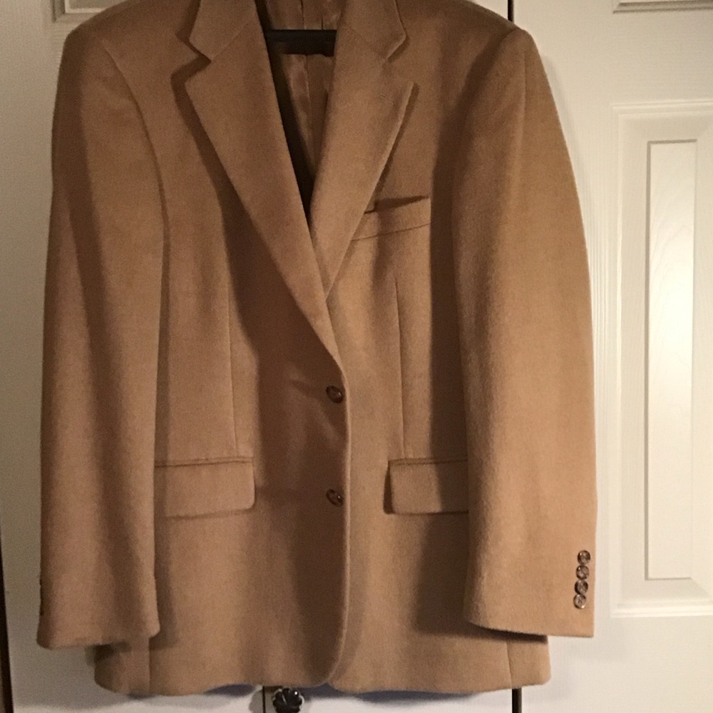 Classic Bill Blass 100% Camel Hair Blazer